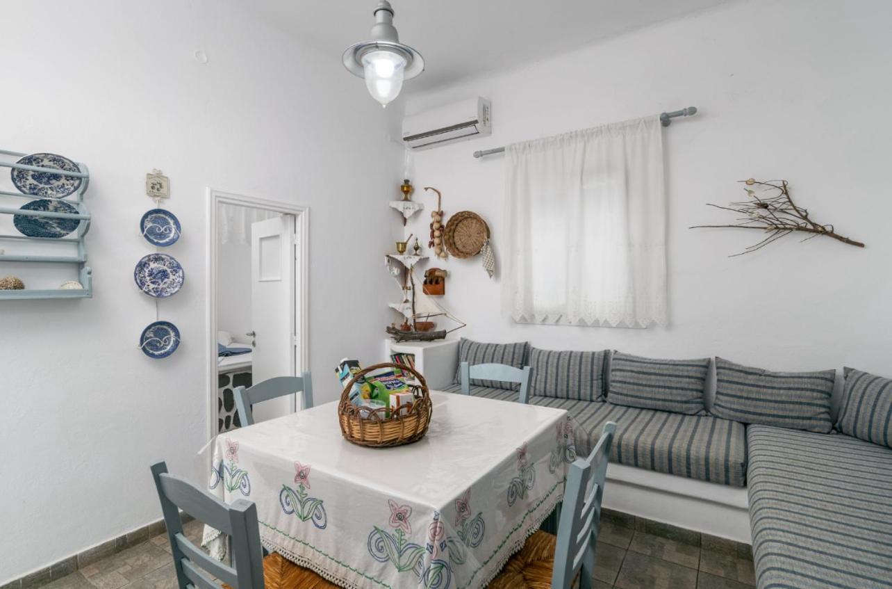 Mandrakia House Apartment Exterior photo